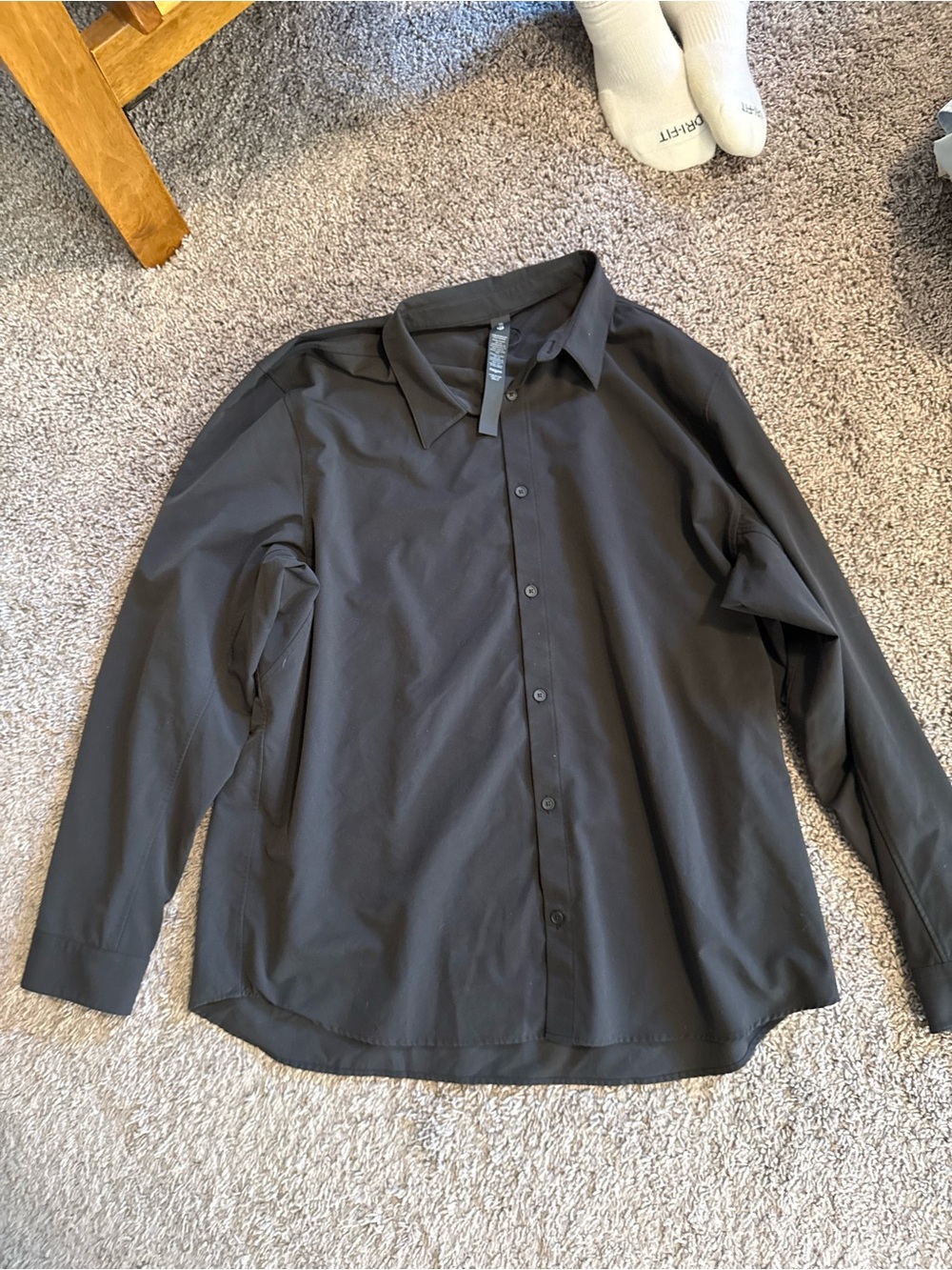 lululemon athletica Men's Black Long-Sleeve Dress Shirt